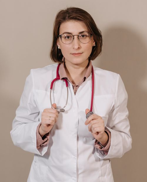 Врач